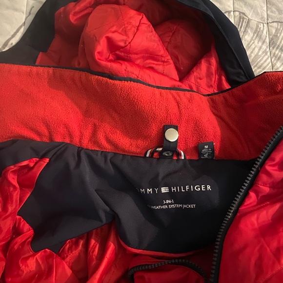 tommy hilfiger 3-in-1 fall/winter jacket windbreaker combo! - Picture 2 of 5
